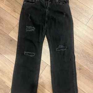 Women’s Black Distressed Jeans